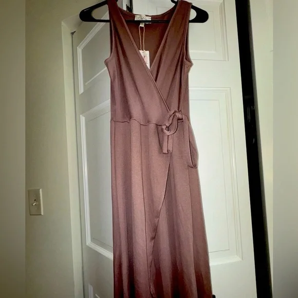 Jessica Simpson bodycon maxi dress (0132) - Picture 2 of 8